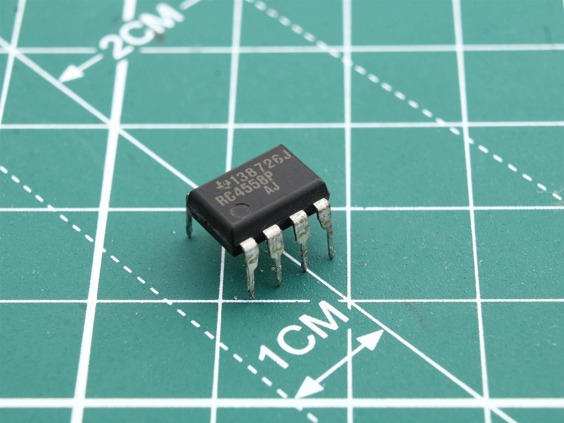 RC4558P integrated circuit