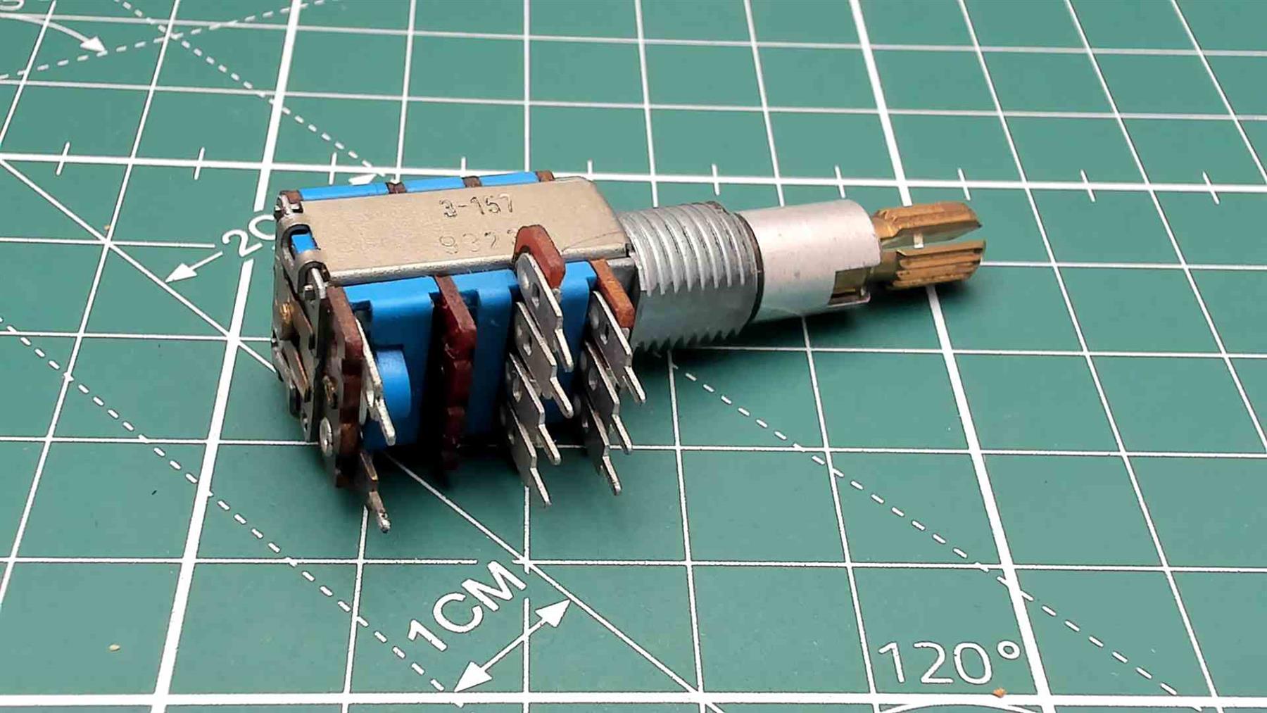 Volume Control Potentiometer for Car Radio ON/OFF,VOL+BAL