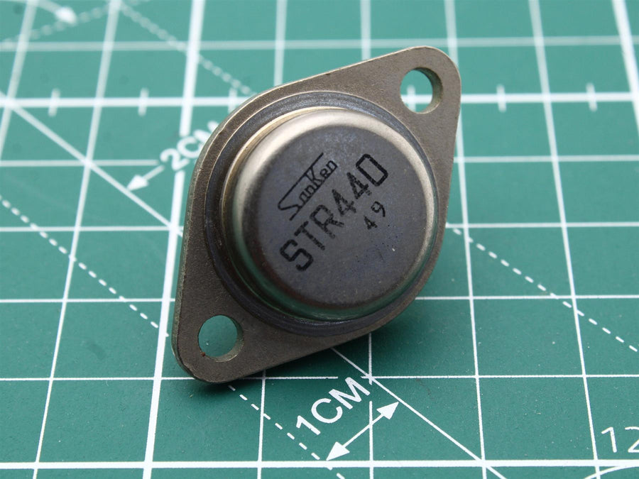 STR440 Integrated Circuit (IC) - Used