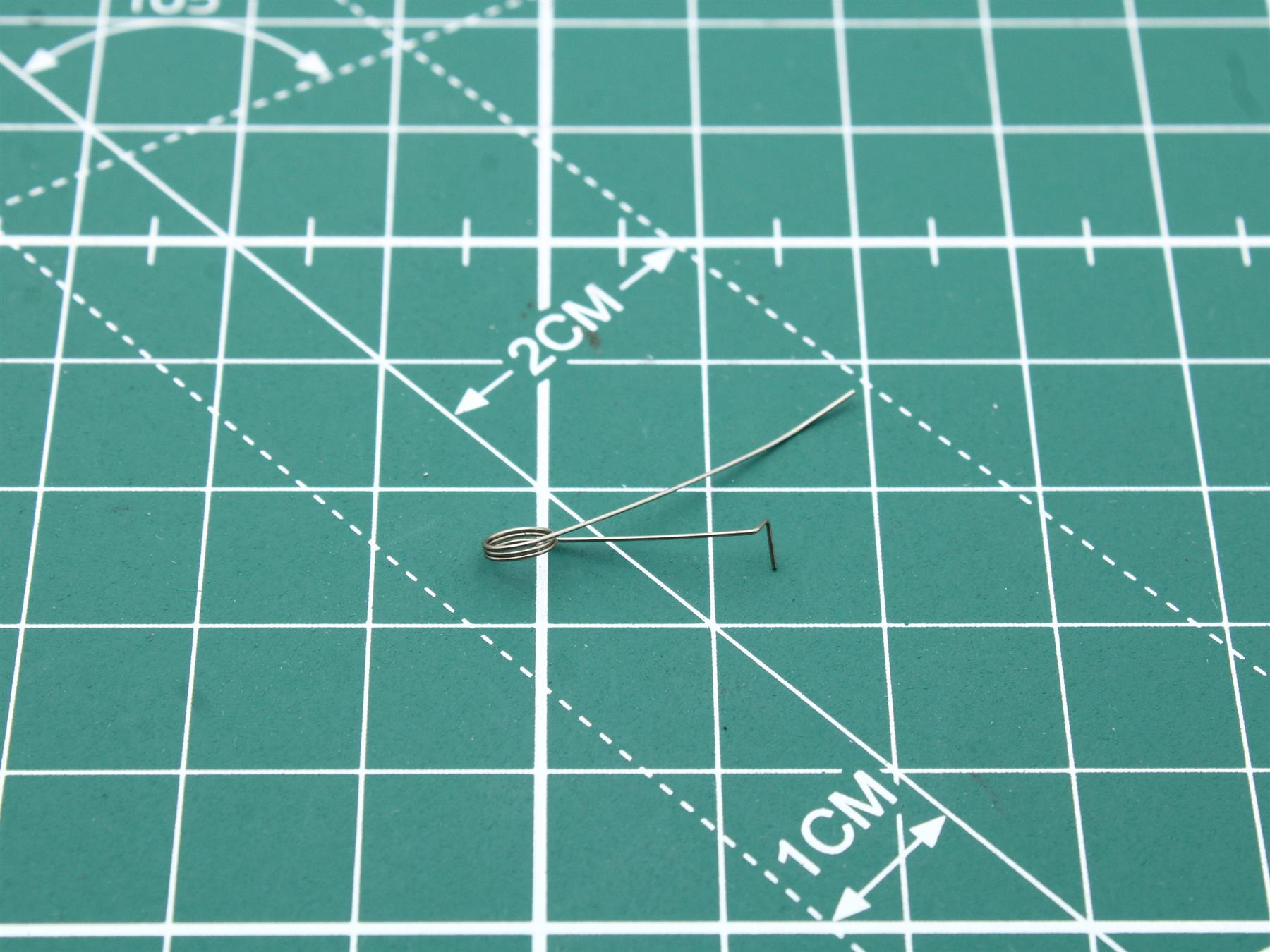 XX684800 Right Spring for EJECT Mechanism on Cassette Deck (Pos.20)