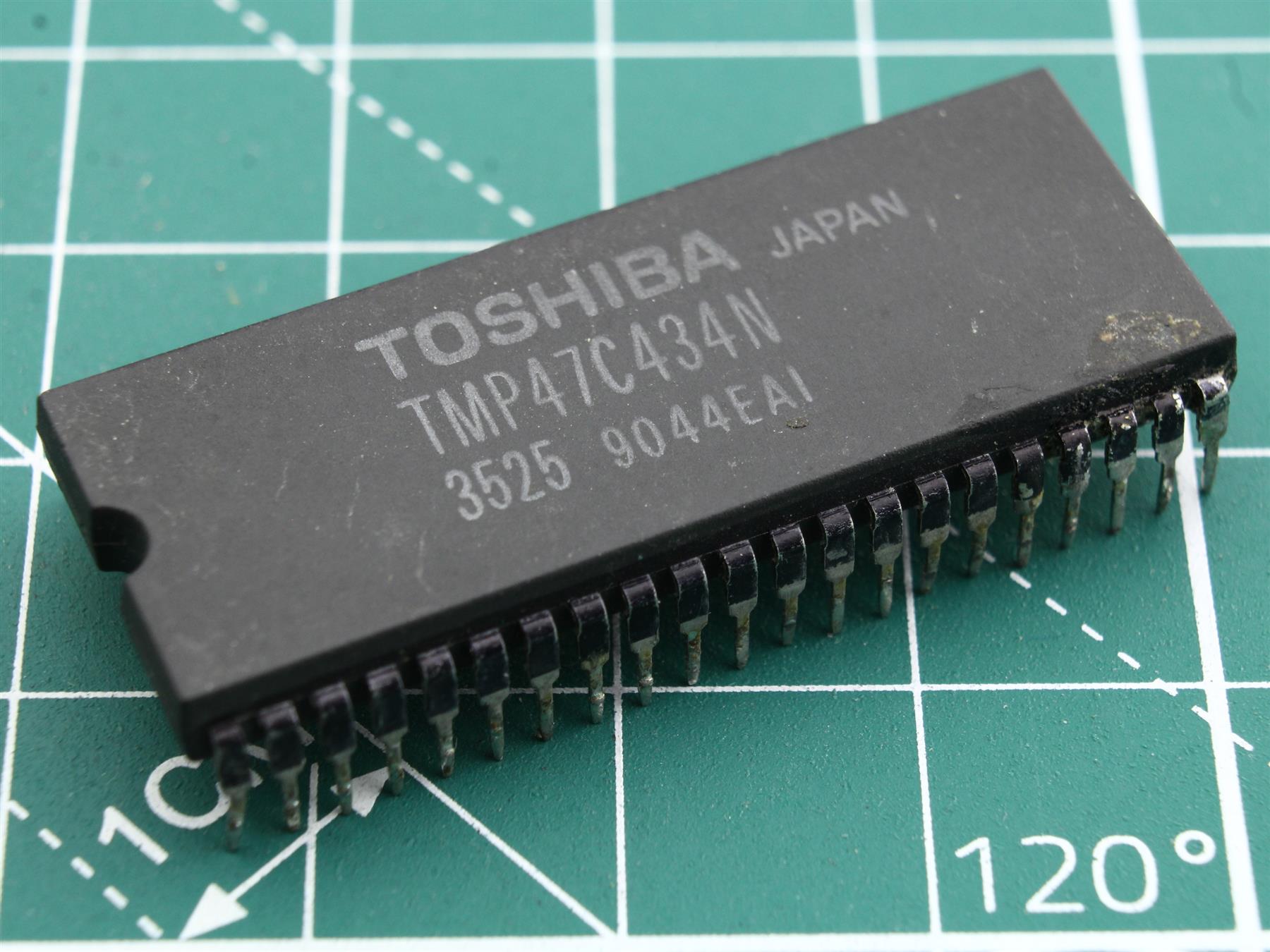 TMP47C434N-3525 Integrated Circuit