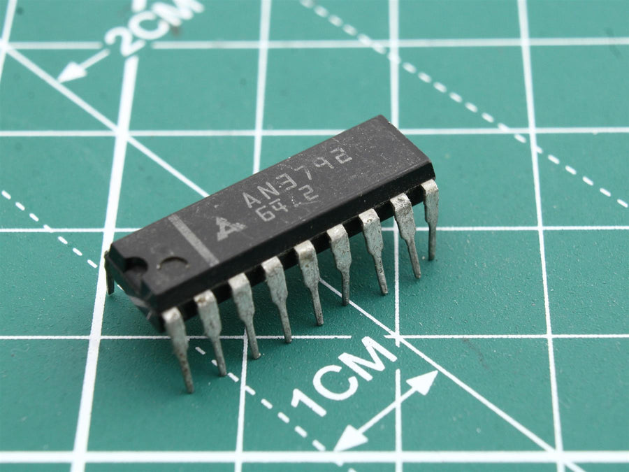 AN3792 Integrated Circuit (IC) - Used