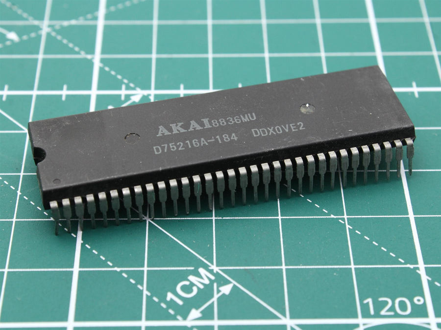 Akai D75216A-184 DDX0VE2 Integrated Circuit - Used